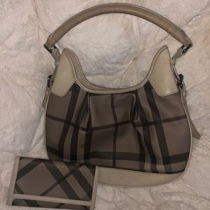 Burberry purse and wallet set